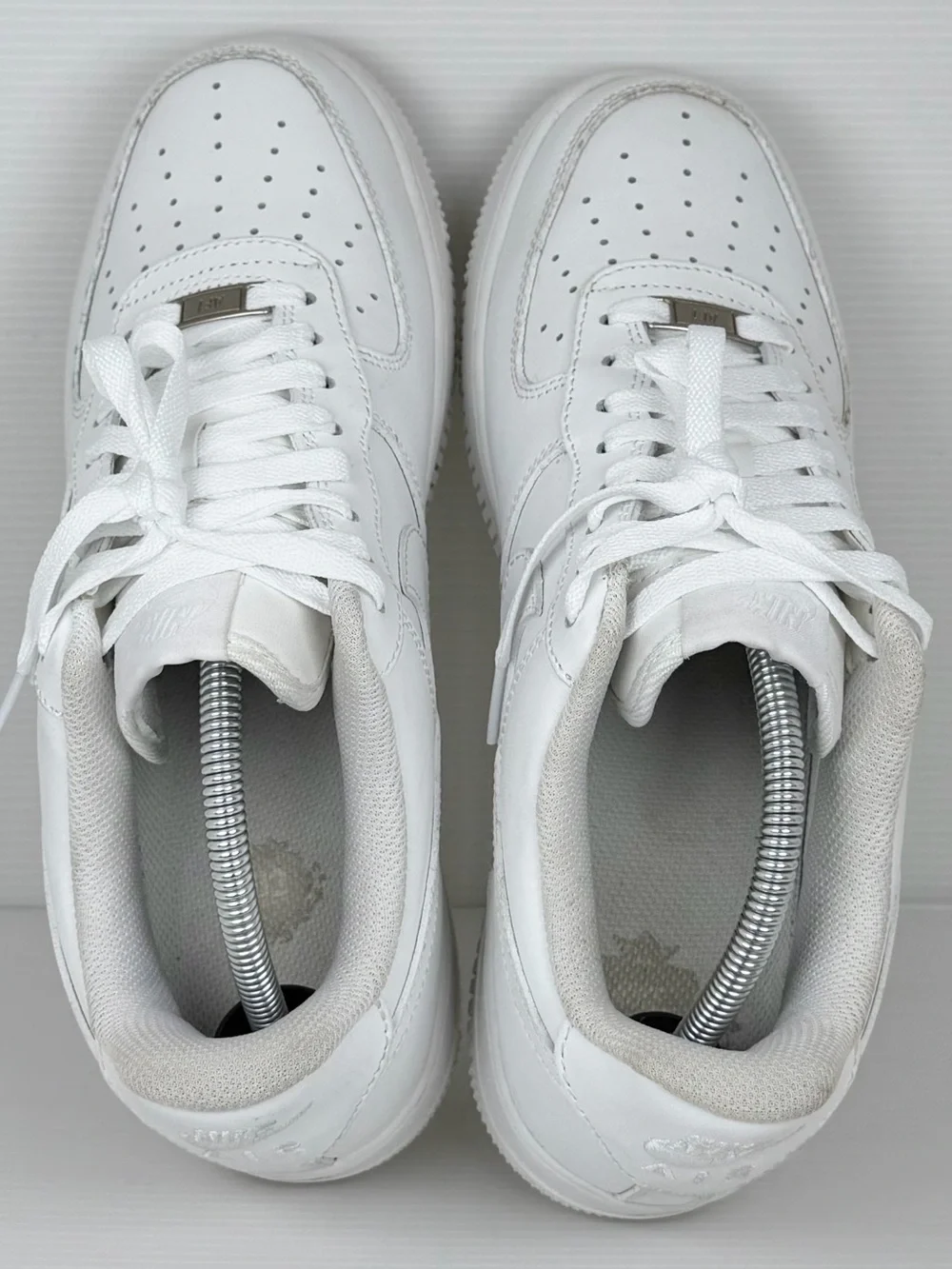 Nike Air Force 1 ‘07 Triple White Leather Sneakers Men’s 9.5 CW2288-111
